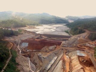 Samarco sale de bancarrota tras reorganizar millonaria deuda con acreedores.