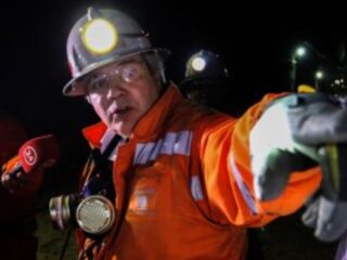 André Sougarret, expresidente ejecutivo de Codelco: “Hay que dejar trabajar a los equipos de rescate; son los mejores y tienen la experiencia”