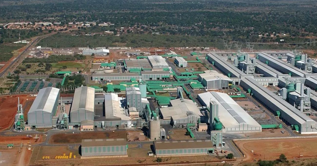 Riesgo en Mozambique: Cierre de planta de aluminio pone empleos en peligro