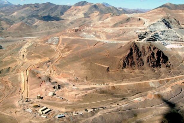 Barrick y Shandong Gold planean invertir en mina Veladero en Argentina