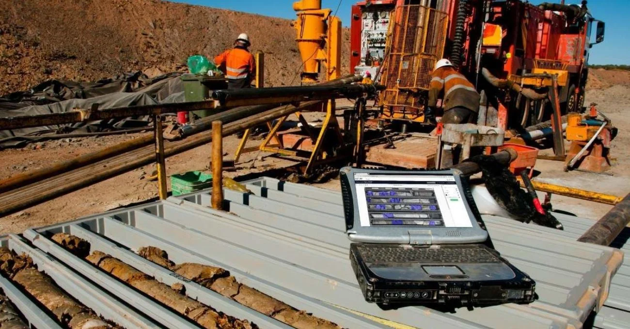 Startup chilena Graiph IA firma contrato con BHP para digitalizar datos geológicos históricos