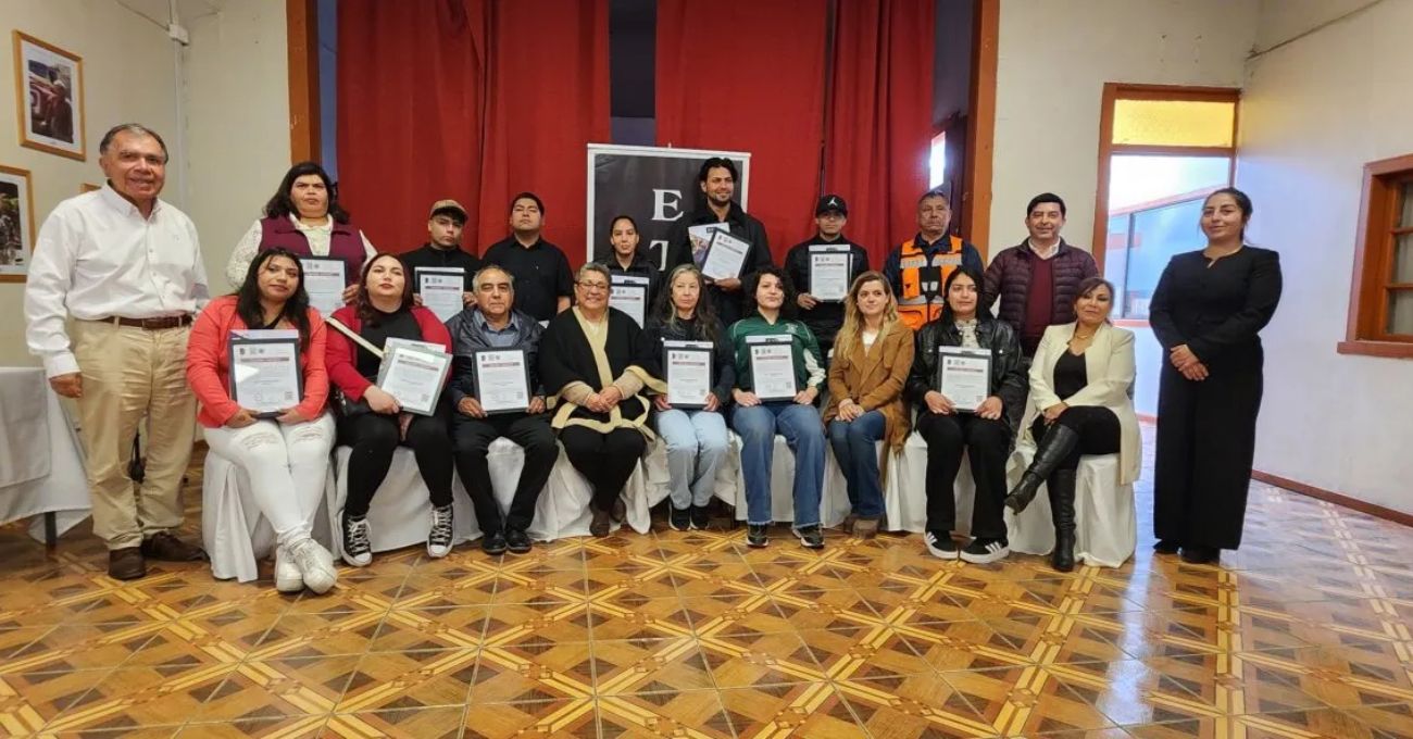 Concluyen cursos de capacitación en Tierra Amarilla con apoyo de PUCOBRE