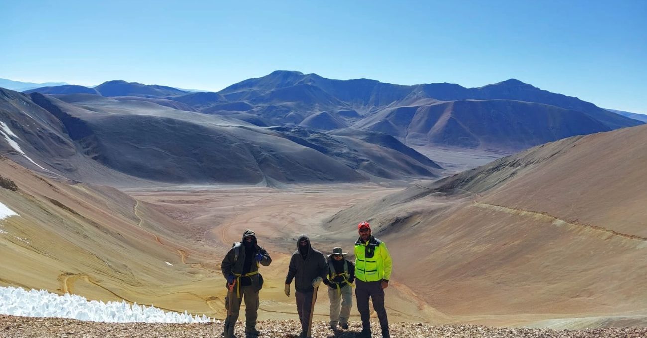 Vicuña: Modelo geofísico 3D describe anomalías a gran escala en el cúmulo objetivo de Los Mogotes adyacente a Filo del Sol