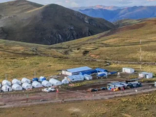 C3 Metals inicia programa de perforación en Khaleesi, Perú, en busca de cobre y oro