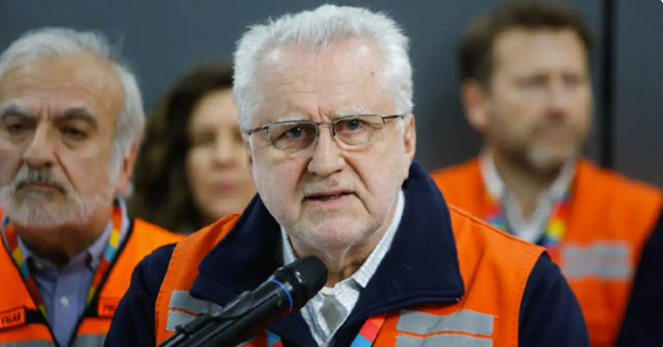 Petición de Trabajadores: Pacheco fuera de Codelco tras tragedia en El Teniente Petición de Trabajadores: Pacheco fuera de Codelco tras tragedia en El Teniente