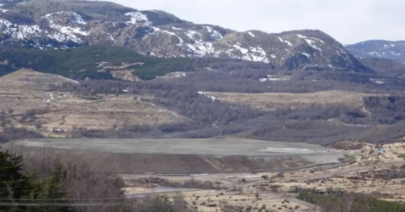 Cargos graves a Minera Pacífico Sur por falta de evaluación ambiental