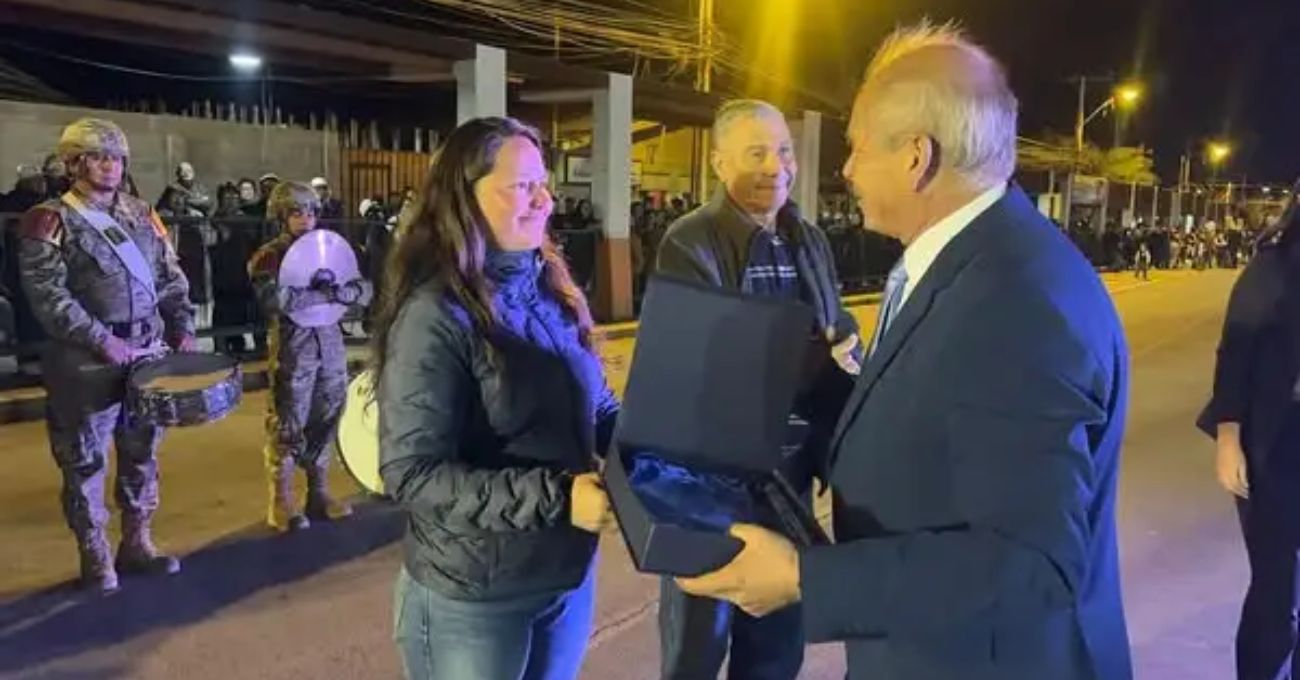 Trabajadores de Codelco Salvador son reconocidos por Municipio de Diego de Almagro