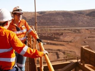 Auge minero en Australia impulsa acciones de BHP Group Ltd