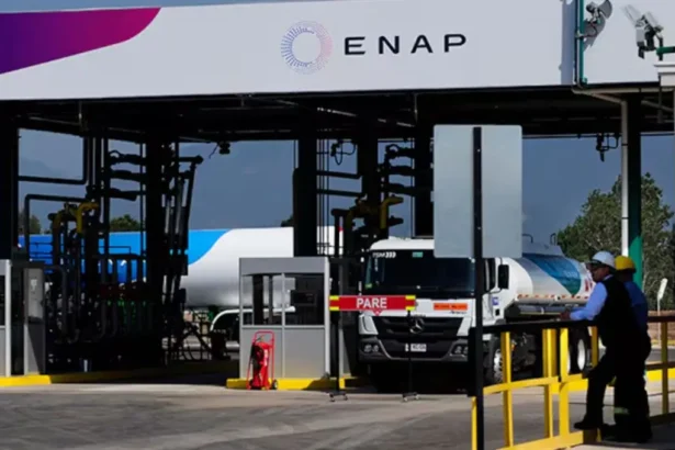 Enap y McKinsey: La trama tras una millonaria asesoría bajo escrutinio