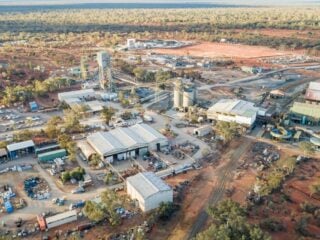 "Harmony Gold avanza en adquisición clave de MAC Copper en Australia"
