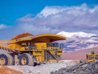Minería lidera percepción ciudadana: litio y cobre vistos como los minerales del futuro