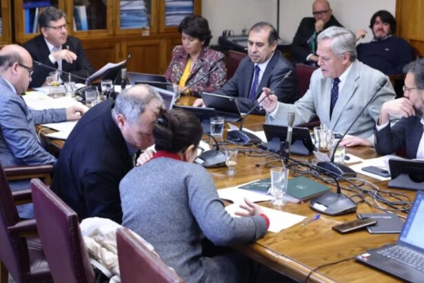 Proyecto de uso de agua de mar para desalinización avanza a Sala del Senado