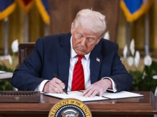 Trump analiza redirigir US$2.000 millones hacia minerales críticos en EE.UU.