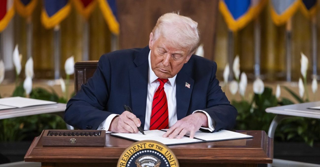 Trump analiza redirigir US$2.000 millones hacia minerales críticos en EE.UU.