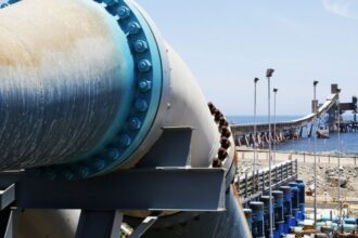 Senado discutirá proyecto de desalinización que obliga a destinar 5% del agua a consumo humano
