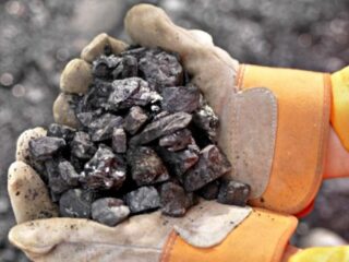 Tendencia al alza de metales industriales por posible recorte de tasas