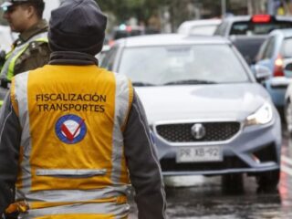 Restricción vehicular para este jueves 7 de agosto en la Región Metropolitana: revisa si tu vehículo puede circular