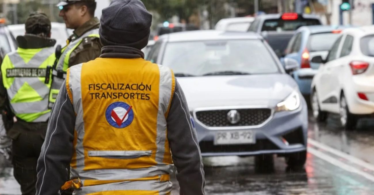 Restricción vehicular para este jueves 7 de agosto en la Región Metropolitana: revisa si tu vehículo puede circular