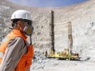 Minera Sierra Gorda: ofertas laborales y pasos para postular
