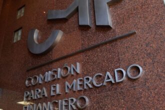 Cómo revisar tus deudas: guía para obtener el Informe de la CMF gratis