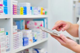 Sernac y Farmacias Ahumada acuerdan compensar con $980 millones a 34 mil afectados por colusión