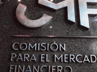 CMF permite consultar deudas del sistema financiero de forma gratuita a través de informe digital