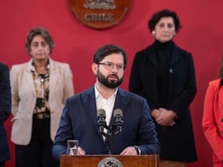 Presidente Boric realiza cambio de gabinete a meses del término de su mandato: salen Marcel y Valenzuela