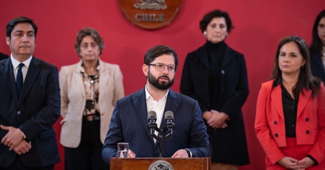Presidente Boric realiza cambio de gabinete a meses del término de su mandato: salen Marcel y Valenzuela