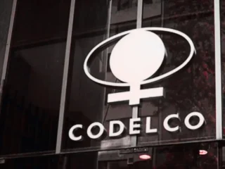 Codelco registra alza de 9,3% en producción de cobre y aportes al Fisco crecen 24% en primer semestre