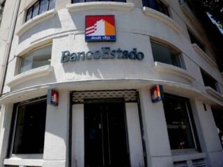 BancoEstado lanza promociones de agosto: rebajas en ropa, comida, salud y entretención