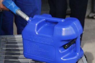 Parafina baja de precio: así quedaron los valores de los combustibles esta semana