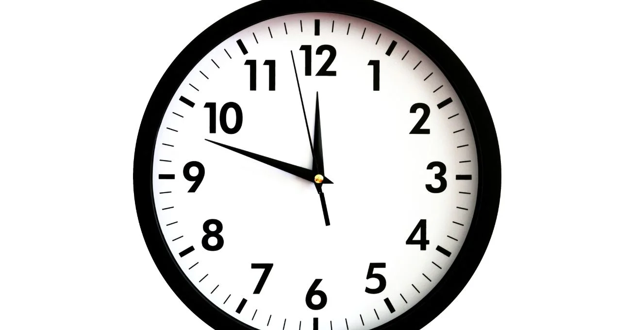 Cambio de hora en Chile: relojes deberán adelantarse el sábado 6 de septiembre