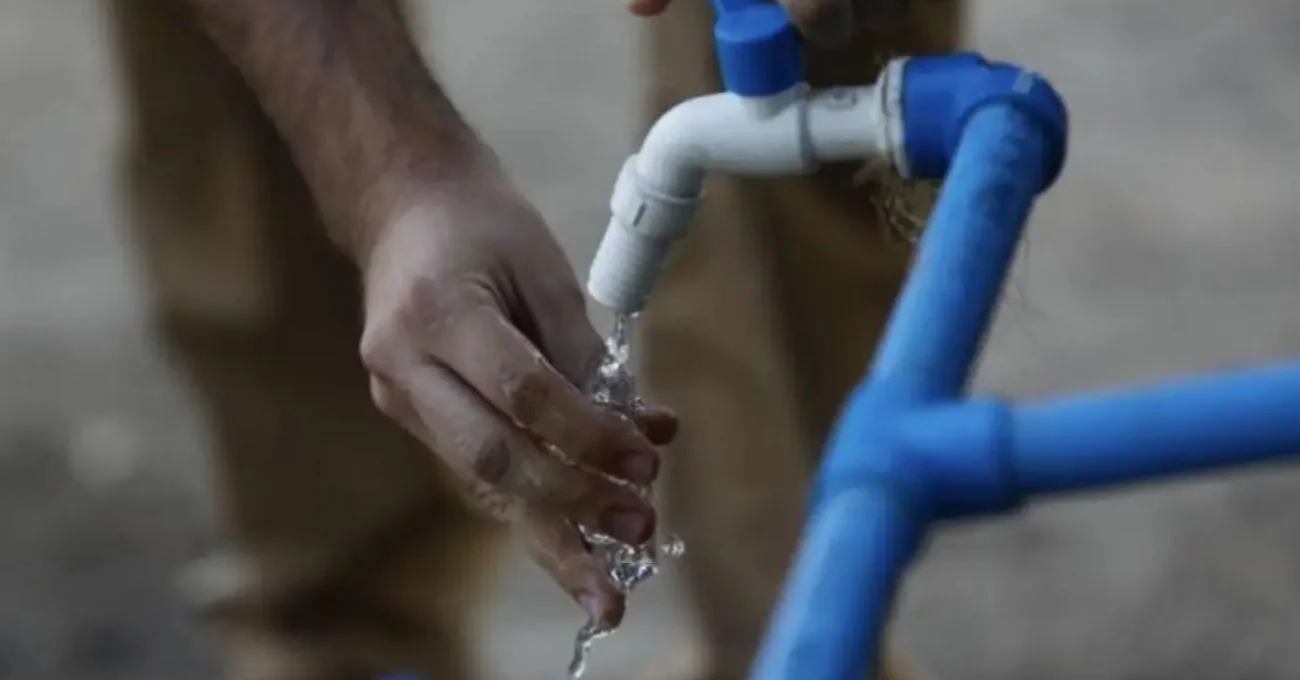 Corte de agua en la RM: revisa los 62 puntos de abastecimiento en seis comunas de la capital