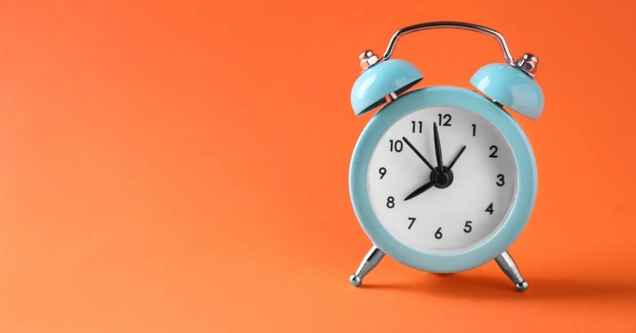 Cambio de hora en Chile: qué regiones deben adelantar el reloj y cuáles no en septiembre de 2025