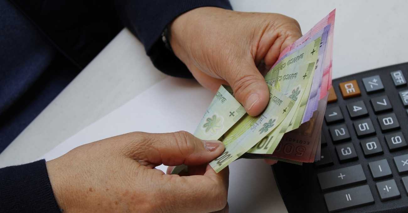 Gobierno paga pensión especial a mayores de 55 años: hasta $134.000 al mes con tu RUT