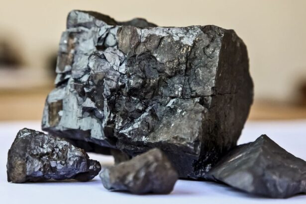USGS actualiza lista de minerales críticos en EE. UU. en 2025.