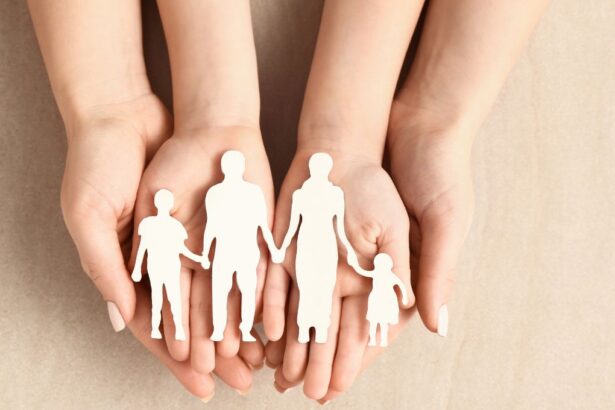 No es necesario estar casado: Revisa cómo puedes ser familia de acogida y cambiar la historia de un niño o niña
