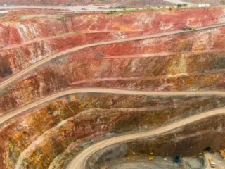 Minería marina en alza: empresas chilenas se suman a la búsqueda global