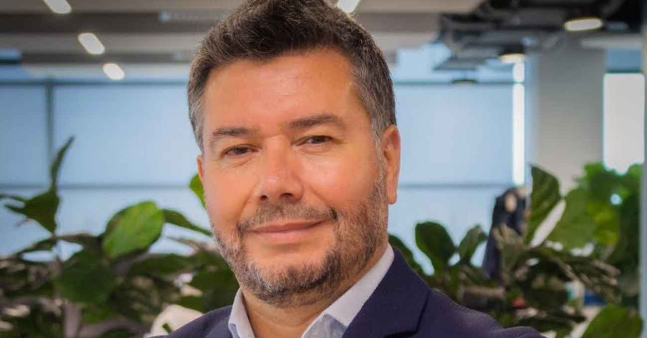 Juan Salinas asume gerencia general de Fenix Power Perú en Colbún.