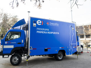 Lanzan el primer centro de operaciones para emergencias móvil con conexión satelital  