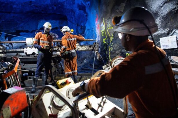 Récord en ganancias de AngloGold Ashanti por aumento en producción