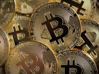 Minería de Bitcoin: Nuevo récord histórico de dificultad desafía a mineros