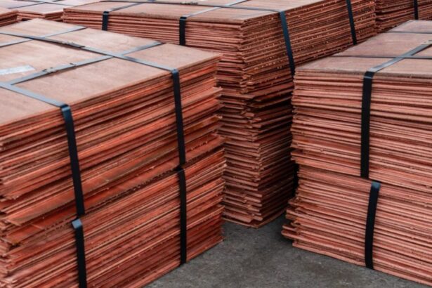 China debe reducir producción de cobre debido a escasez de mineral