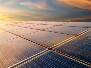 Senado debate reformas cruciales para sistemas de energía en Chile