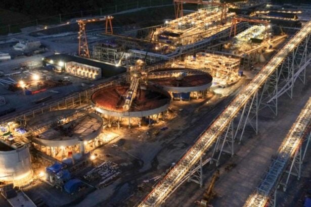 First Quantum asegura $1 mil millones por producción de oro en Zambia