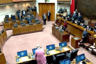 Homenaje del Senado a mineros fallecidos en El Teniente con minuto de silencio