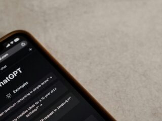 GPT-OSS: Modelo de lenguaje sorpresa disponible para descarga gratuita