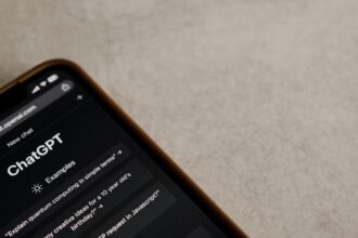 GPT-OSS: Modelo de lenguaje sorpresa disponible para descarga gratuita