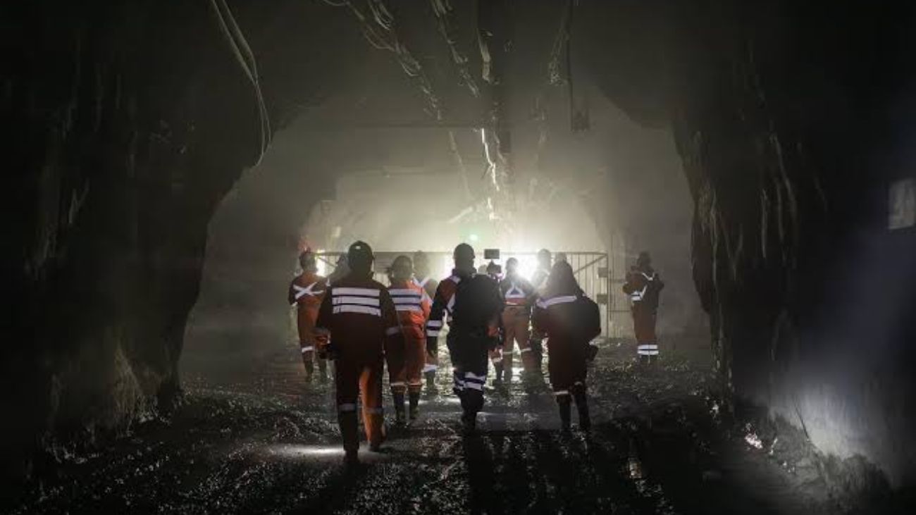 Codelco asegura seguridad: Detienen labores en División El Teniente tras incidente