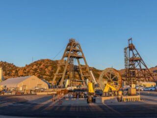 El desafío de la mina de cobre Resolution: Una prometedora pero demorada apuesta